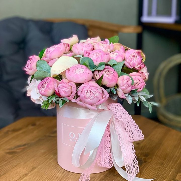 Композиция с пионами №1 в Адлере