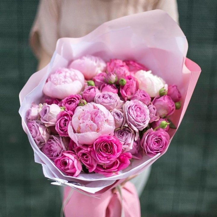 Букет с пионами "Леси" в Адлере