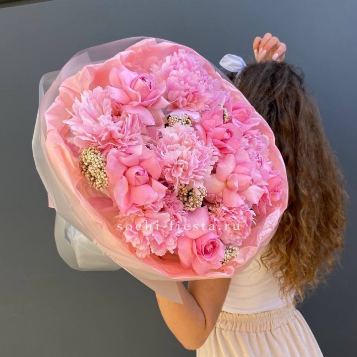  Букет с пионами "Pinki" в Адлере