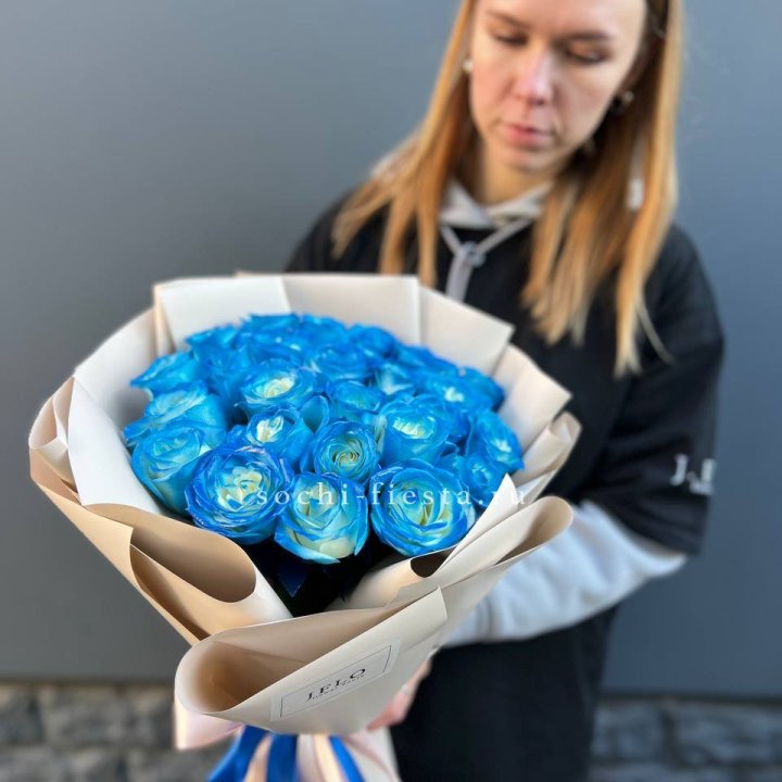 Букет синих роз блю логан в Адлере
