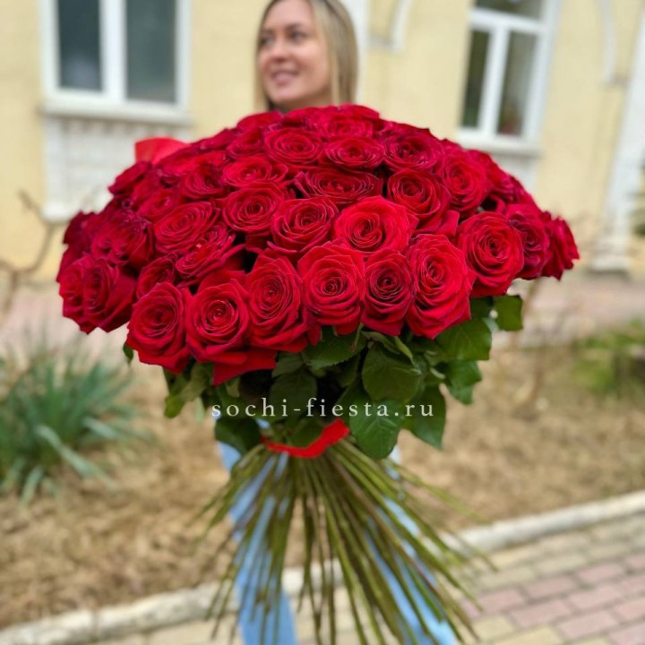 101 голландская роза в Адлере