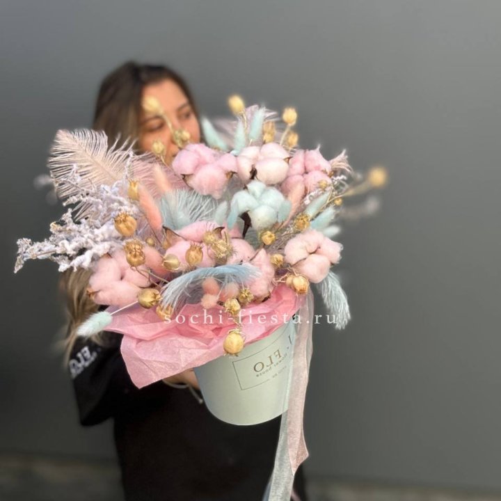 Авторский бокс с сухоцветами №2 в Адлере