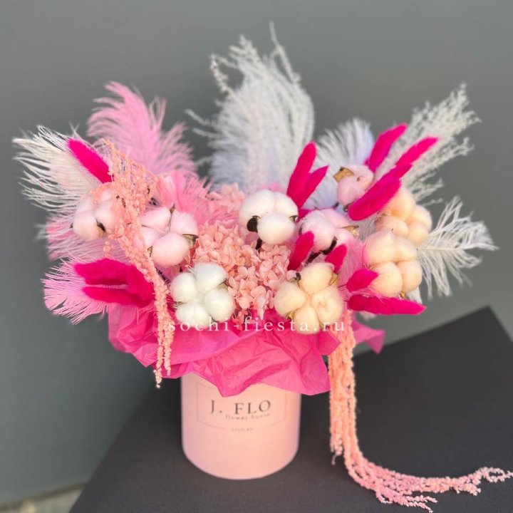 Авторский бокс с сухоцветами №1 в Адлере