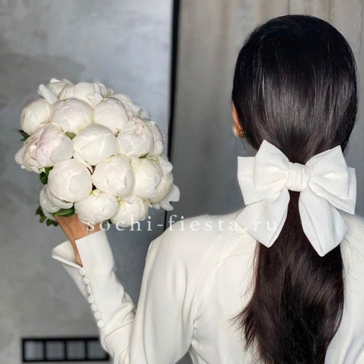 Свадебный букет пионов в Адлере