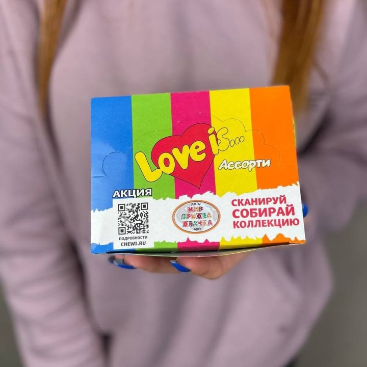 Жевательная резинка "Love is..." в Адлере