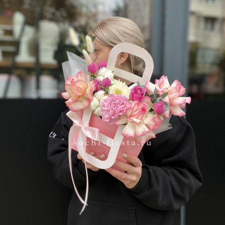 Сумочка "Мир" в Адлере