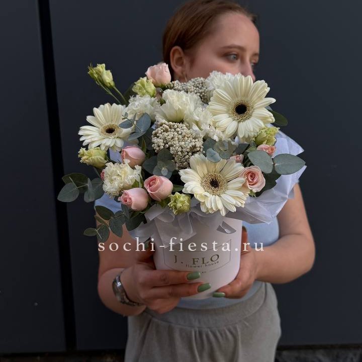 Бокс "Мои поцелуи" в Адлере