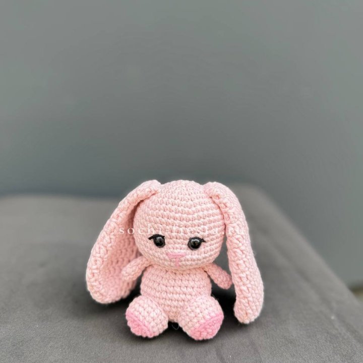 Зайка мини ручной работы в Адлере