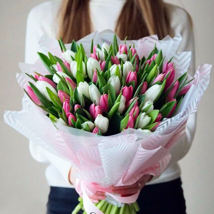 Букет тюльпанов "Lolita" в Адлере