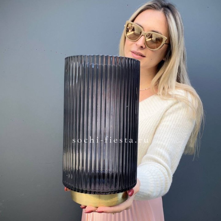 Стеклянная ваза №4 в Адлере