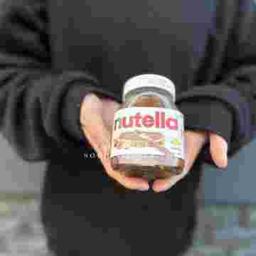 Шоколадная паста "Nutella" в Адлере