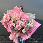 Заказать БУКЕТЫ ИЗ ЦВЕТОВ в Адлере с доставкой и по самым низким ценам